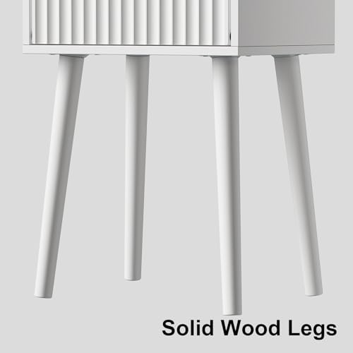 LAATOOREE Nightstand Set of 2, Small Bed Side Table with Fluted Door, End Table with Solid Wood Legs, Mid-Century Bedside Table for Bedroom Small Space - color: White, style: Fluted Style