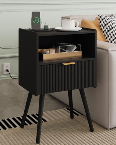 Veegle Nightstand,Modern Bedside Table with Storage Drawer and Open Wood Shelf, Accent Night Stand with Solid Wood Legs for Living Room, Bedroom and Small Spaces,Easy Assembly (Black-Outlet) - color: Black-outlet