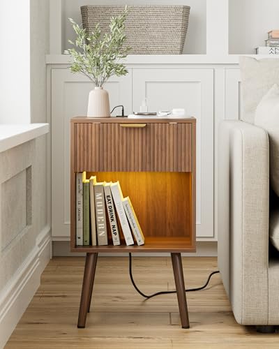 Walnut Fluted Nightstand, Modern Bedside Table with Storage Drawer, Wood Night Stand Side End Table for Bedroom, Living Room, Office