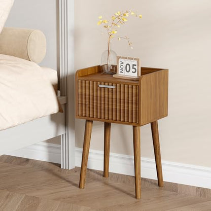 LAATOOREE Small Nightstands Set of 2, Side End Table, Bedside Table with Fluted Door, Solid Wood Feet; for Bedroom, Small Bed - color: Rustic Brown, style: Fluted Style
