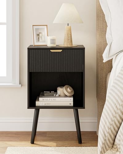Black Fluted Nightstand, Modern Bedside Table with Storage Drawer, Wood Night Stand Side End Table for Bedroom, Living Room, Office - color: Black
