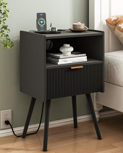 JOONEE Black Nightstand with Outlet,Modern Bedside Table with Storage Drawer and Open Wood Shelf, for Living Room, Bedroom and Small Spaces, Accent Night Stand with Solid Wood Legs, Easy Assembly - color: Black-outlet