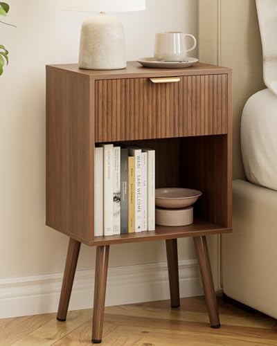 Fluted Nightstand, Modern Bedside Table with Storage Drawer, Wood Night Stand Side End Table for Bedroom, Living Room, Office (Walnut) - color: Walnut