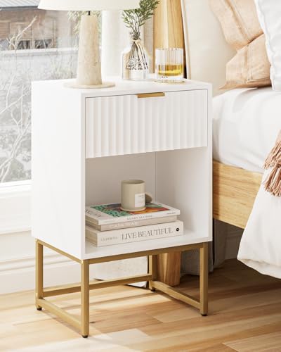 Masupu White Nightstand, Fluted Night Stand, Wood Bedside Table with Storage Drawer, Modern Side End Table for Bedroom, White - color: Flutted-white