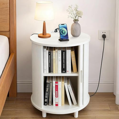 DHH Round End Table with Storage & Charging Station, Fluted Accent Side Table with Sliding Door & Adjustable Shelf, Mid-Century Nightstand for Small Spaces, Living Room, Bedroom(Grayish White) - color: Grayish White