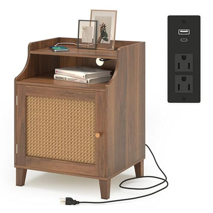 Night Stand Farmhouse Nightstand with Charging Station Bedside Table with Rattan Door&Adjustable Shelf, Wood Couch Side Table End Table for Bedroom, Walnut, 1 Pack - color: Walnut