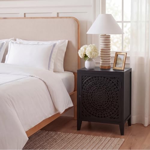 SAFAVIEH Furniture - Thea 1-Door Carved Nightstand - Black - Mango Wood - Artisan Global Design - Ideal for Bedroom, 20" W x 14" D x 26" H - Fully Assembled (NST5300D) - color: Black
