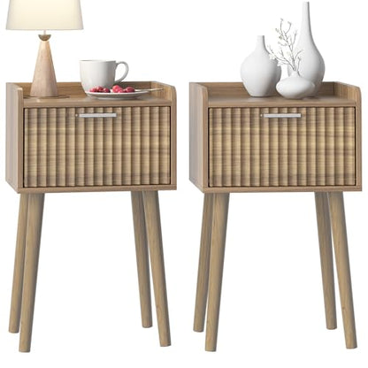 LAATOOREE Small Nightstand Set of 2, Side End Table with Fluted Door, Bedside Table with Solid Wood Legs, Mid-Century, for Bedroom, Small Beds - color: Rustic Walnut, style: Fluted Style