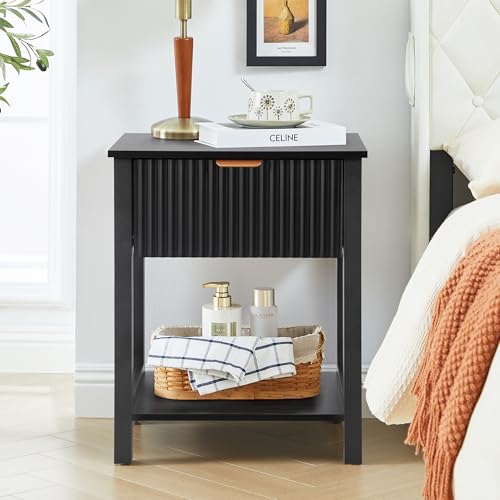 Mid Century Modern Nightstand with Drawer, Black Night Stand for Bedroom, Small End Table with Storage, Living Room/Bed Side Table with Drawer for Small Spaces, Fluted Nightstand with Storage - size: 1