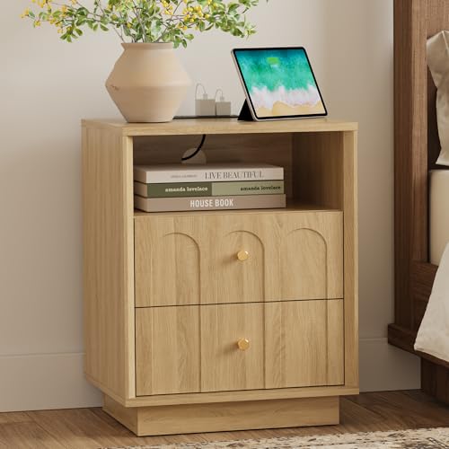 FORTUNETEC Nightstand with Charging Station, Mid Century Modern Nightstand with Arched Design, Boho End Table with Wood Grain Texture, Bedside Table for Bedroom Living Room Sofa Office, Oak - color: Oak, style: set of 1