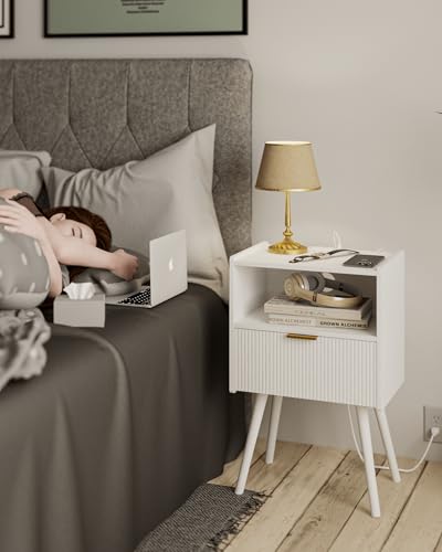 JOONEE White Nightstand with Outlet,Modern Bedside Table with Storage Drawer and Open Wood Shelf, for Living Room, Bedroom and Small Spaces, Accent Night Stand with Solid Wood Legs, Easy Assembly - color: White-outlet