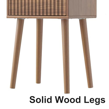 LAATOOREE Nightstands Set of 2, Small Fluted Side Table, Bedside Table with Solid Wood Feet; Modern Mid-Century End Table for Bedroom, Small Space - color: Rustic Brown, style: Fluted Style