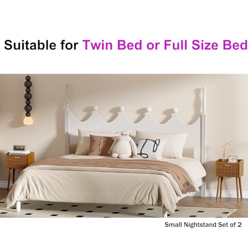 LAATOOREE Small Nightstands Set of 2, Side End Table, Bedside Table with Fluted Door, Solid Wood Feet; for Bedroom, Small Bed - color: Rustic Brown, style: Fluted Style