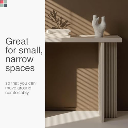 Stead Fluted Console Table – Weathered White Solid Wood Entryway Table with Oak Grain Veneer, Curved Base & Adjustable Feet – Modern Farmhouse Fluted Console Table for Hallway or Living Room.
