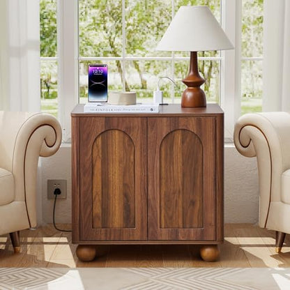Samll Square Side Table with Charging Station, Mid Century Modern Nightstand with Storage for Bedroom Bed, Small Accent Table with Doors for Living Room Couch Sofa Chair, Office Desk - Walnut - size: Walnut-door