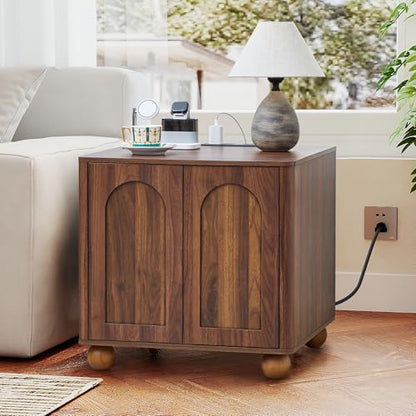 Samll Square Side Table with Charging Station, Mid Century Modern Nightstand with Storage for Bedroom Bed, Small Accent Table with Doors for Living Room Couch Sofa Chair, Office Desk - Walnut - size: Walnut-door