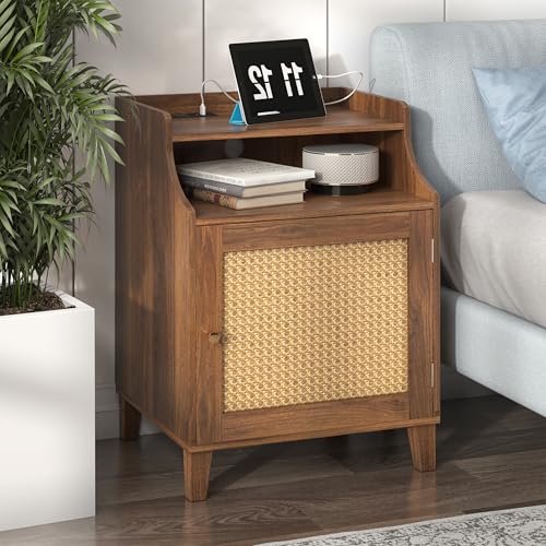 Night Stand Farmhouse Nightstand with Charging Station Bedside Table with Rattan Door&Adjustable Shelf, Wood Couch Side Table End Table for Bedroom, Walnut, 1 Pack - color: Walnut