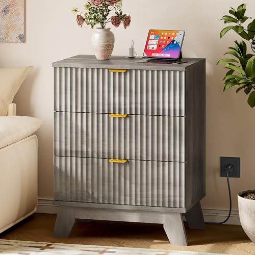 BORNOON Fluted Night Stand with 3 Drawers, Rounded Edge Bedside Table Dresser with Gold Handles, End Side Table Storage Cabinet for Bedroom - color: Grey, size: With Charge Station