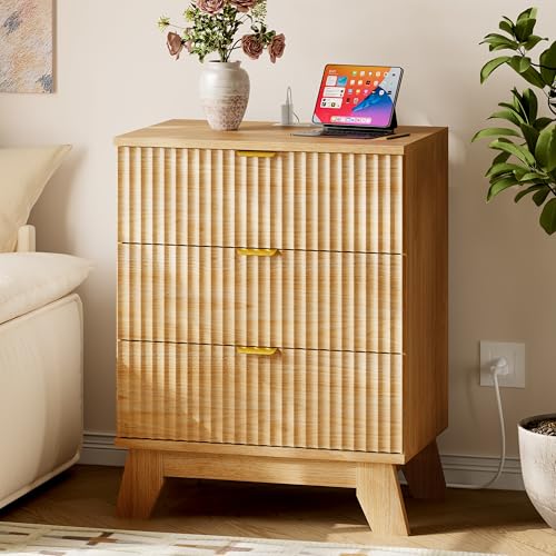 BORNOON Fluted Night Stand with 3 Drawers, Rounded Edge Bedside Table Dresser with Gold Handles, End Side Table Storage Cabinet for Bedroom - color: Oak, size: With Charge Station